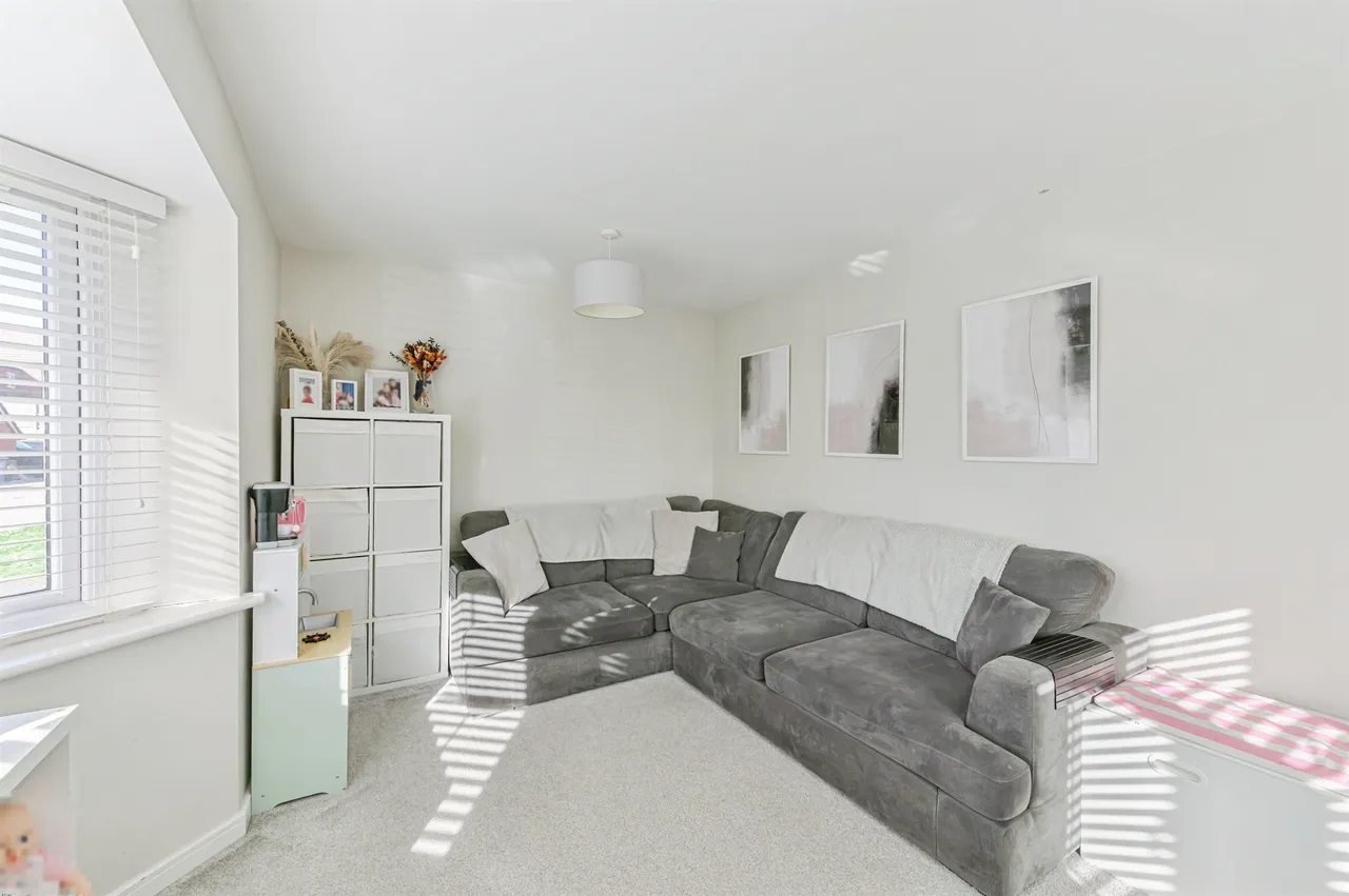 Meadow Way, Tamworth, B79, photo 4