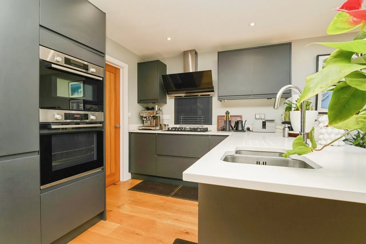 Meadow View, Evesham, WR11, photo 4