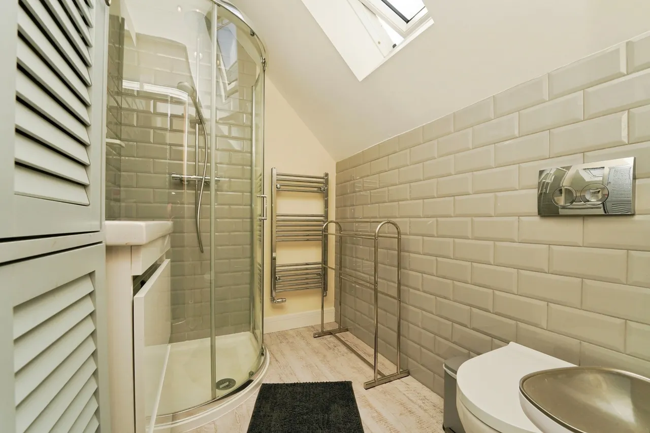 Meadow View, Evesham, WR11, photo 13
