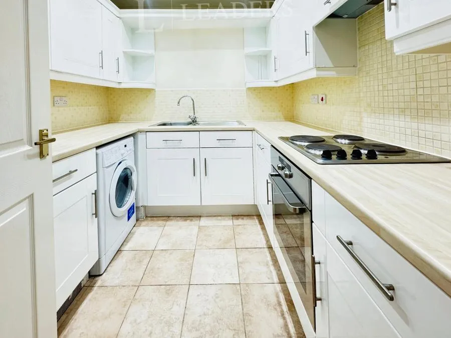 Harbourne Close, Kenilworth, CV8, photo 7