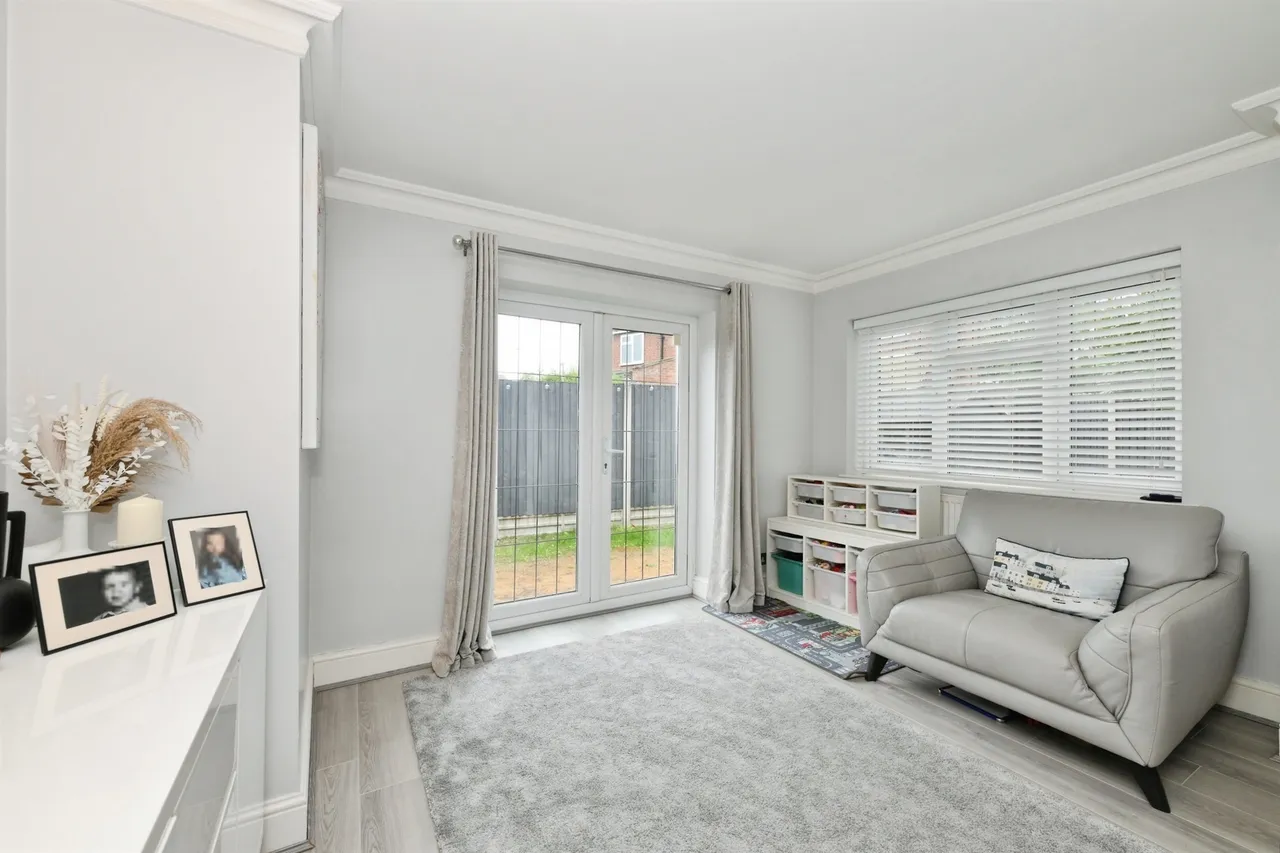 Nunsbury Drive, Broxbourne, EN10, photo 4