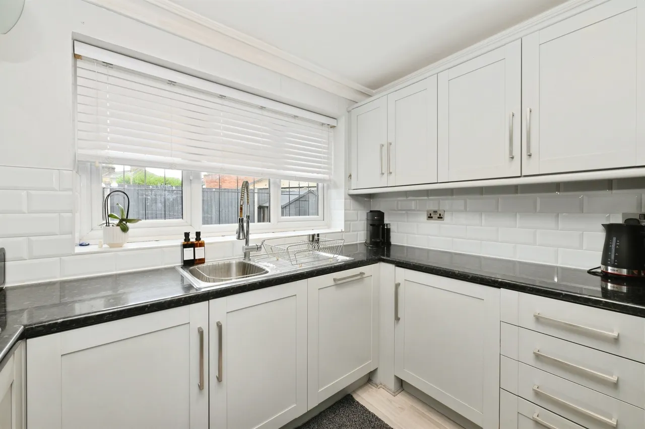 Nunsbury Drive, Broxbourne, EN10, photo 9