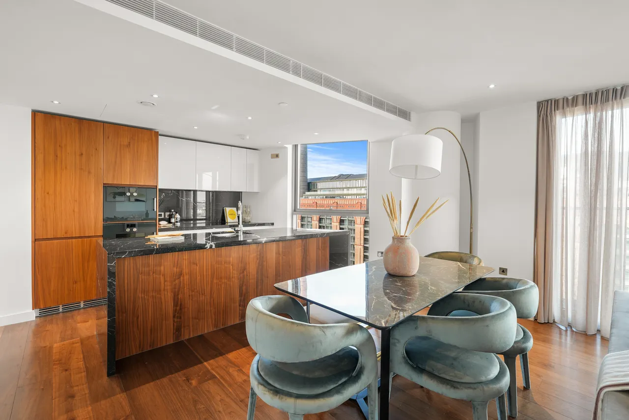 Chelsea Waterfront, Tower West, SW10, photo 2