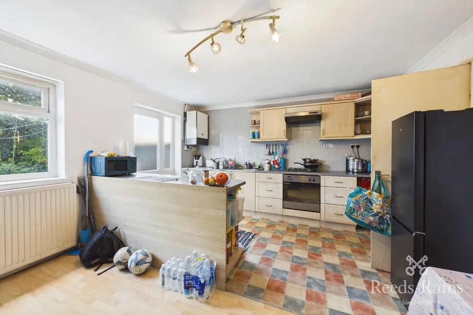Lisburne Close, Offerton, SK2, photo 4