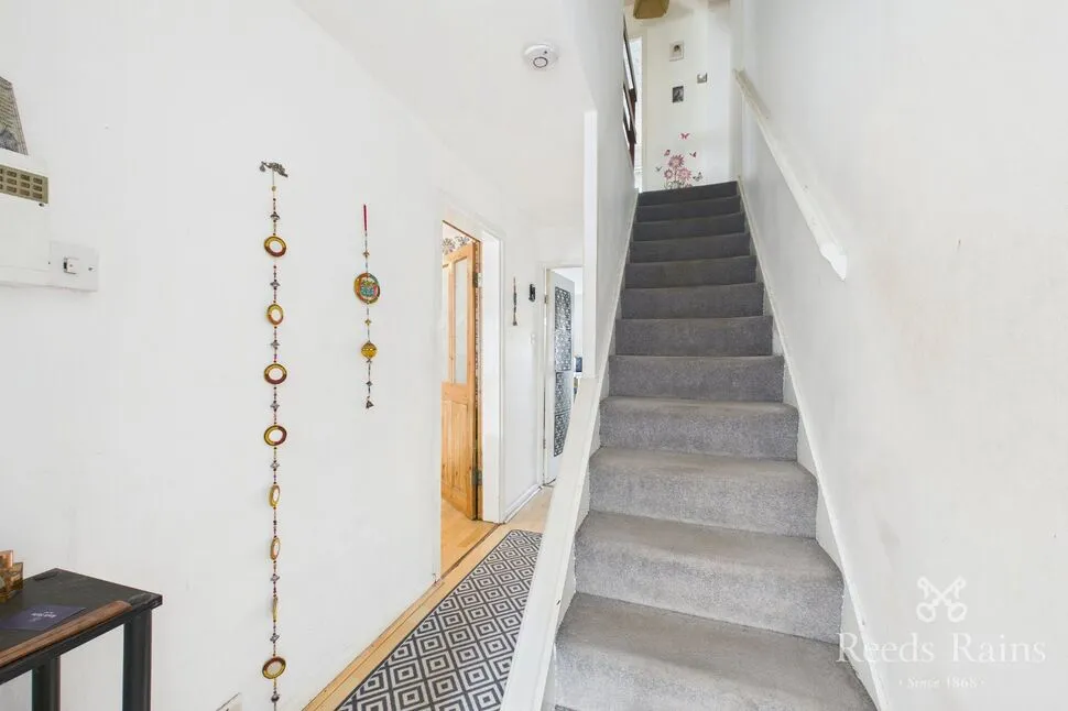 Lisburne Close, Offerton, SK2, photo 13