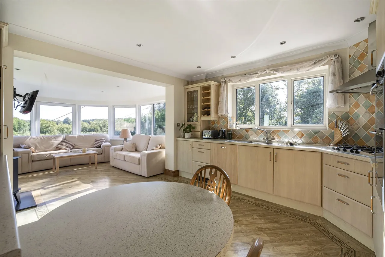 Conford Road, Conford, GU30, photo 5