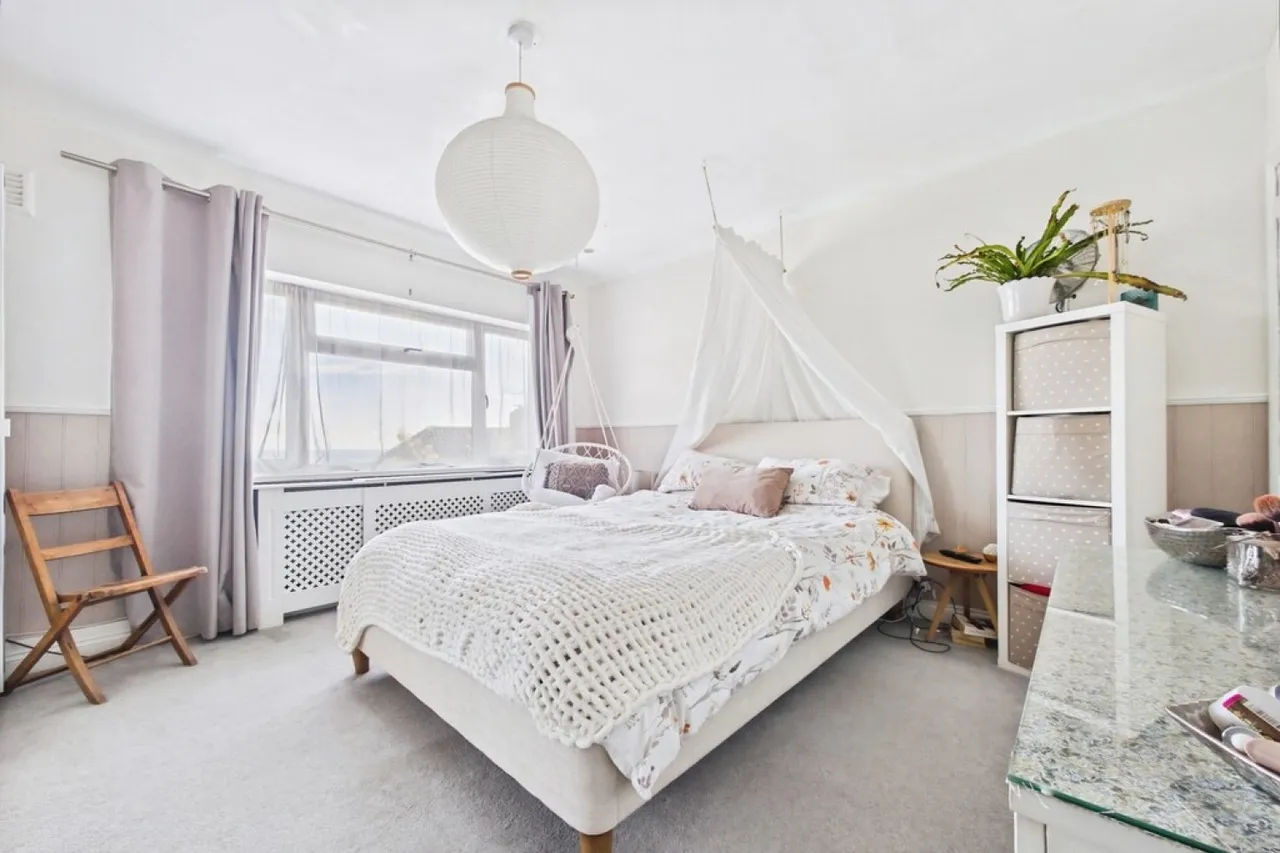 George Gurr Crescent, Folkestone, CT19, photo 10