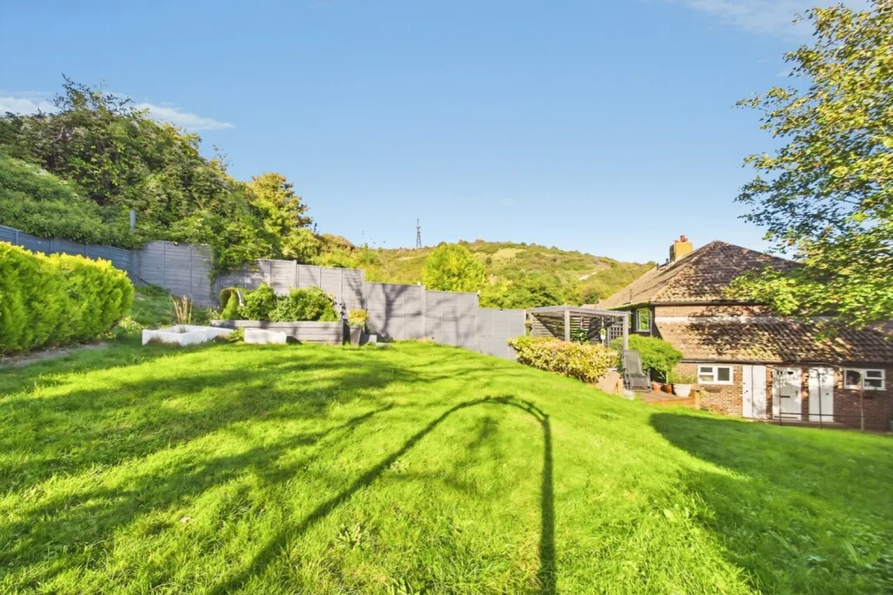 George Gurr Crescent, Folkestone, CT19, photo 14