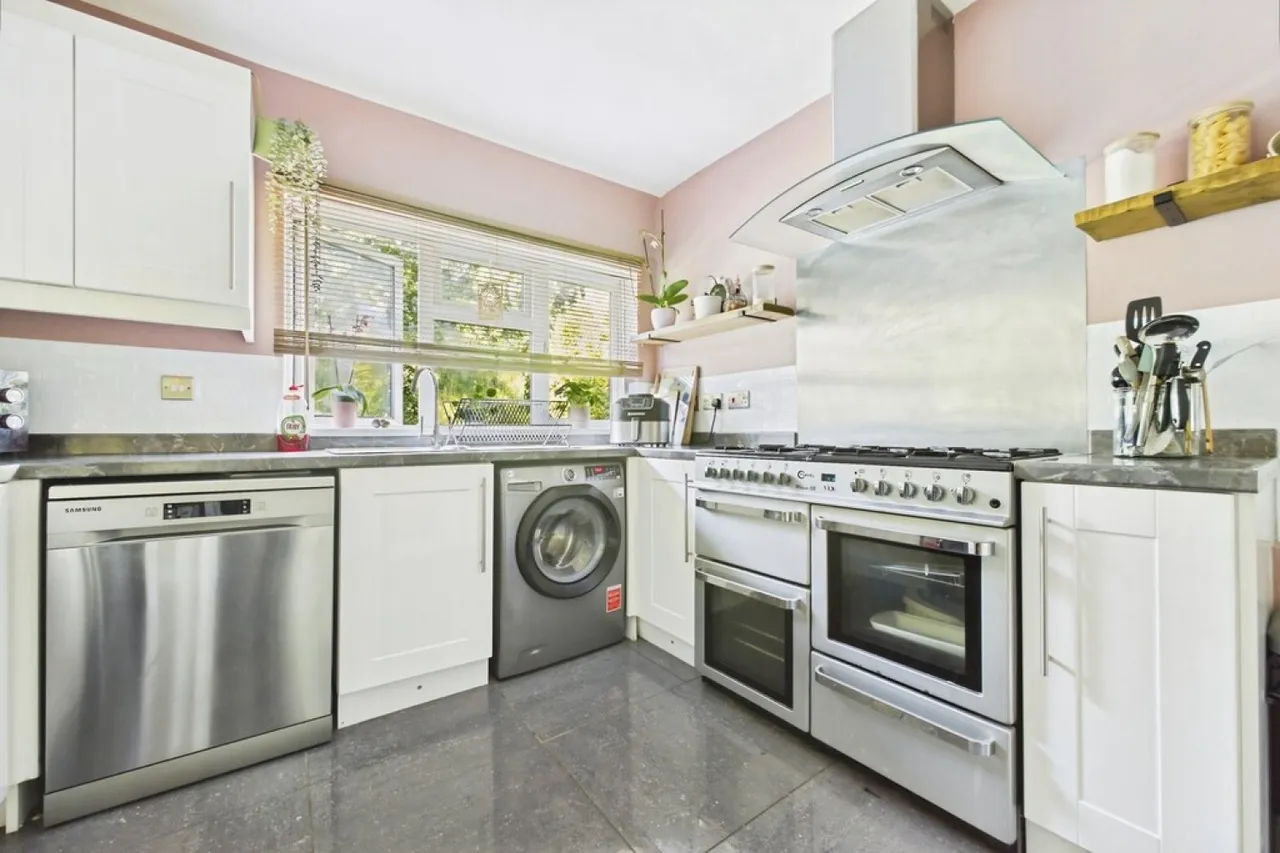 George Gurr Crescent, Folkestone, CT19, photo 7