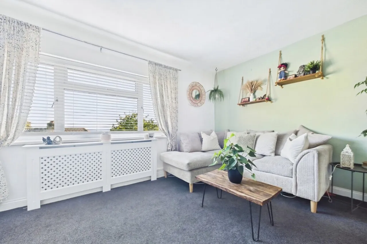 George Gurr Crescent, Folkestone, CT19, photo 6