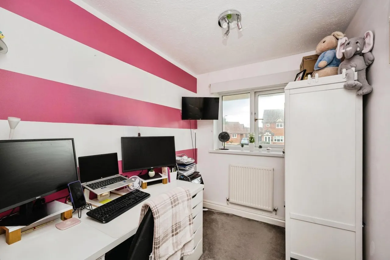 Heol Pentre Bach, Gorseinon, SA4, photo 18