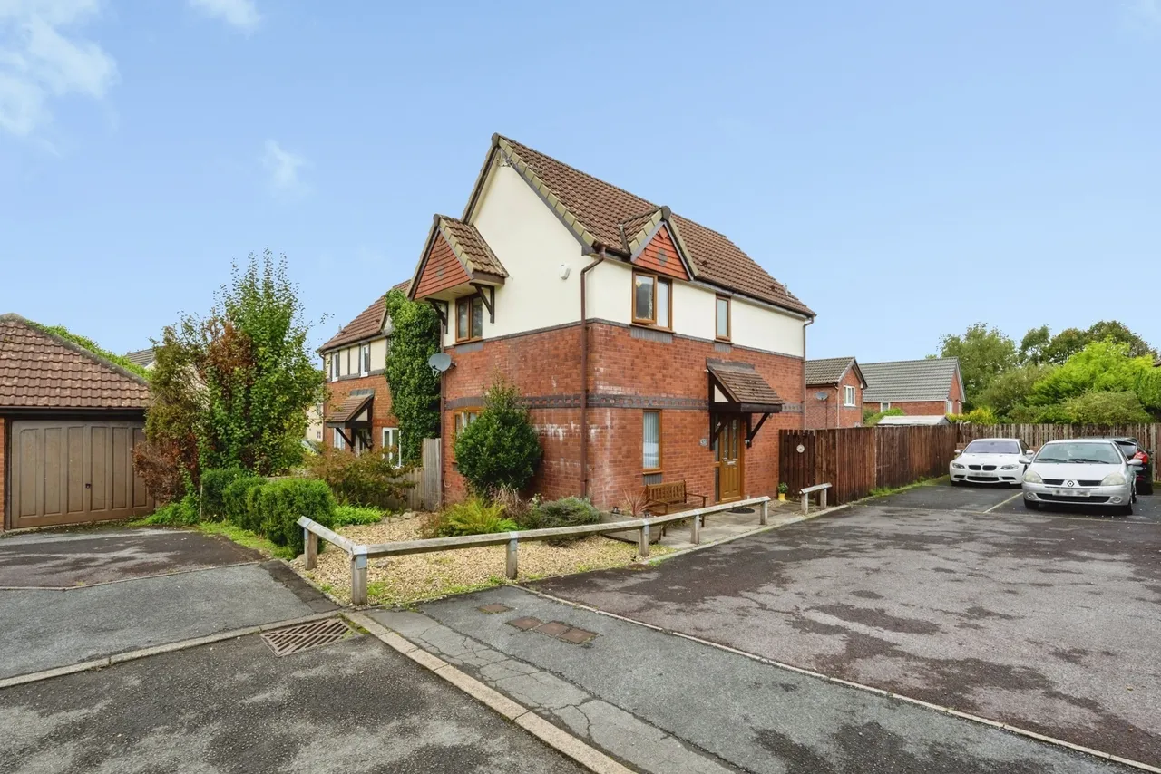 Heol Pentre Bach, Gorseinon, SA4, photo 20