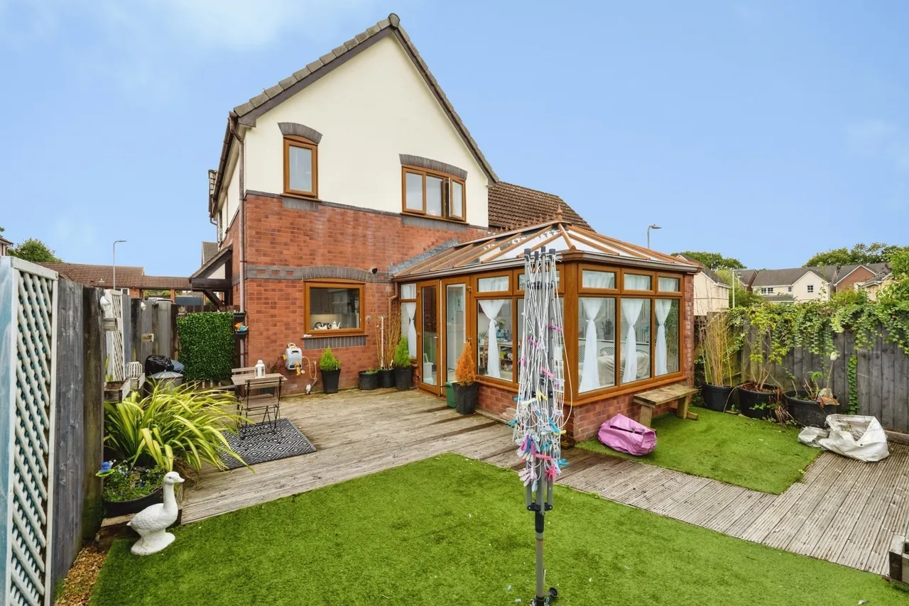 Heol Pentre Bach, Gorseinon, SA4, photo 21