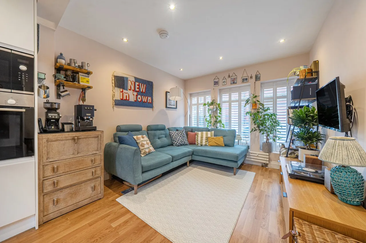 Brightfield Road, SE12, photo 2