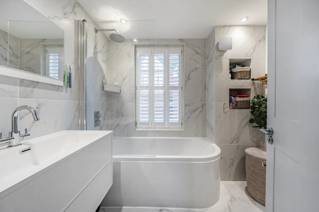 Brightfield Road, SE12, photo 5