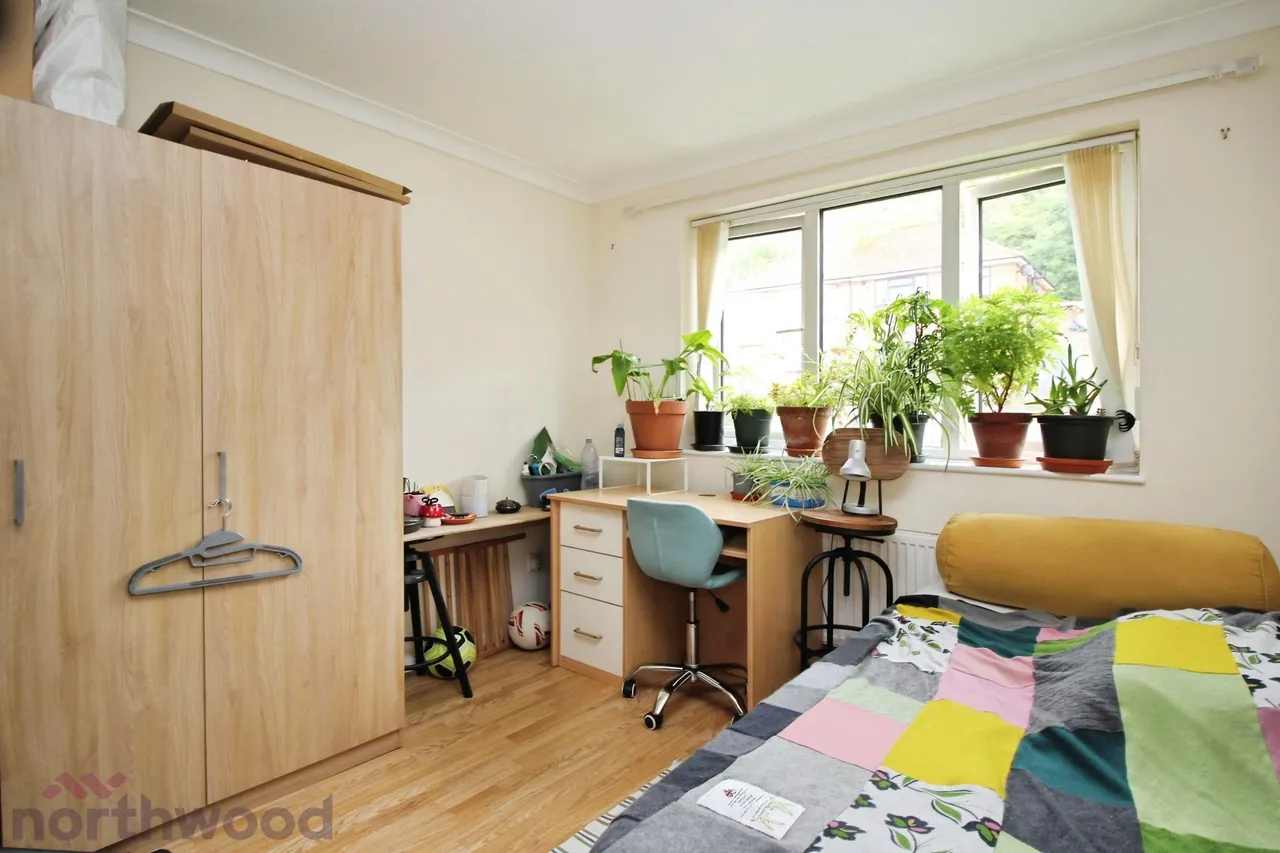 Herbert Road, High Wycombe, HP13, photo 7