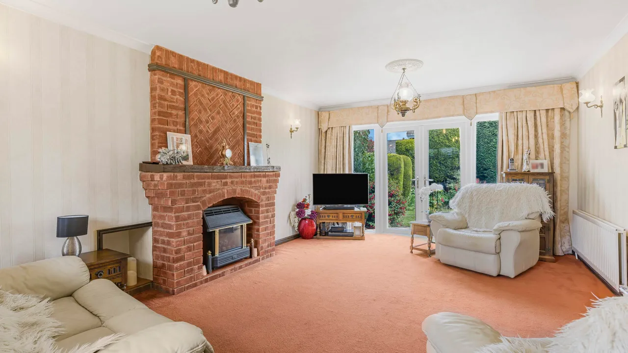 Loxley Road, Sutton Coldfield, Sutton Coldfield, B75 5NY, photo 3