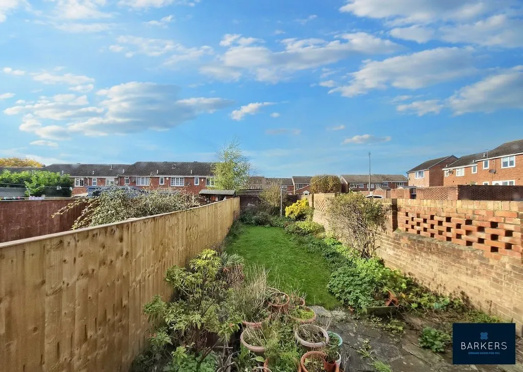 Beech Walk, Birkenshaw BD11 2PE, photo 9