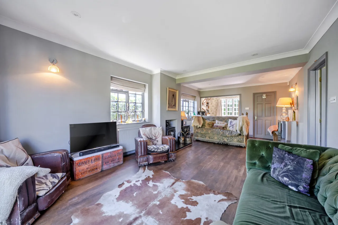 Ballinger Road, South Heath, Great Mi..., photo 5