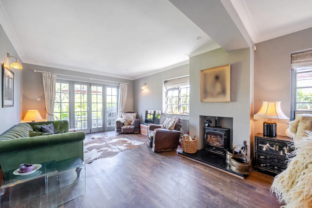 Ballinger Road, South Heath, Great Mi..., photo 3
