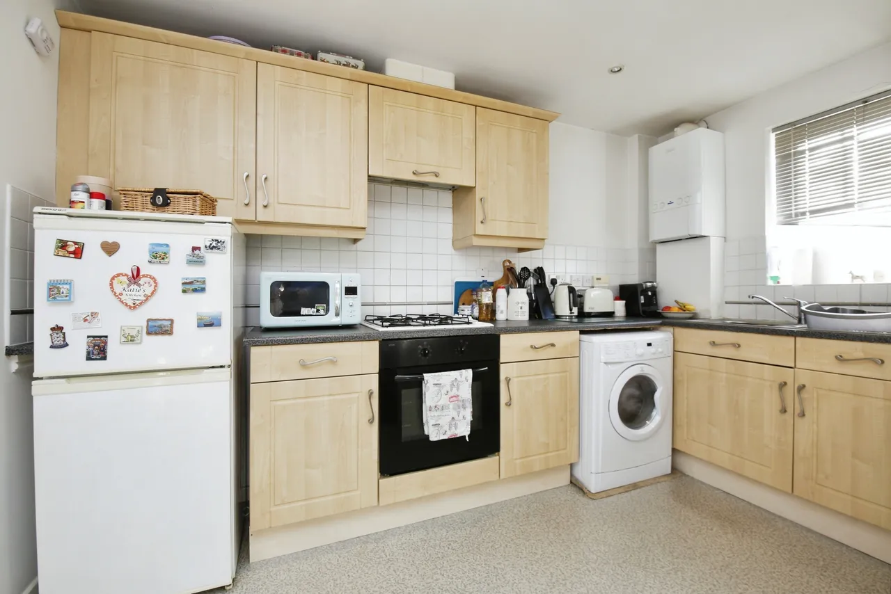 Redgrave Close, Gateshead, Tyne and Wear, NE8, photo 6