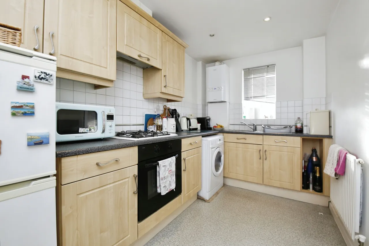 Redgrave Close, Gateshead, Tyne and Wear, NE8, photo 7