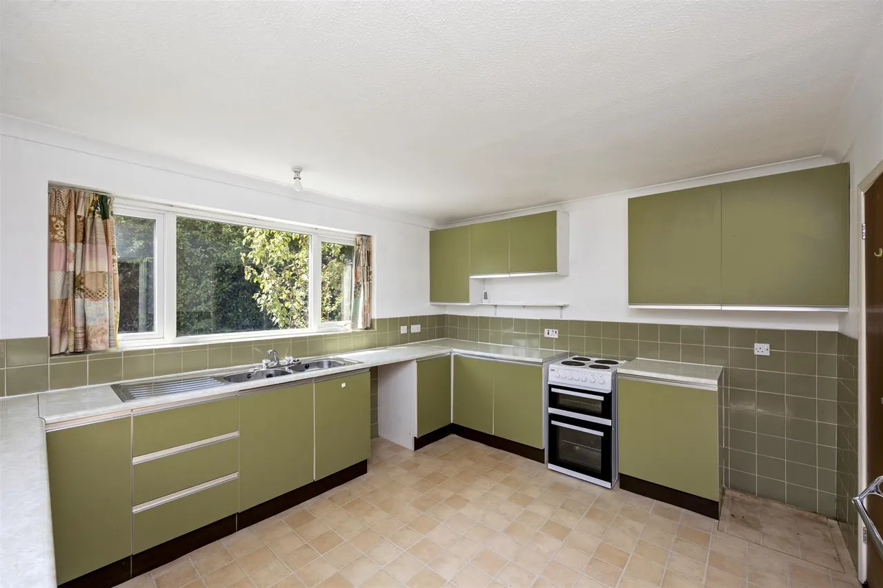 Houndean Close, Lewes, BN7 1EZ, photo 8