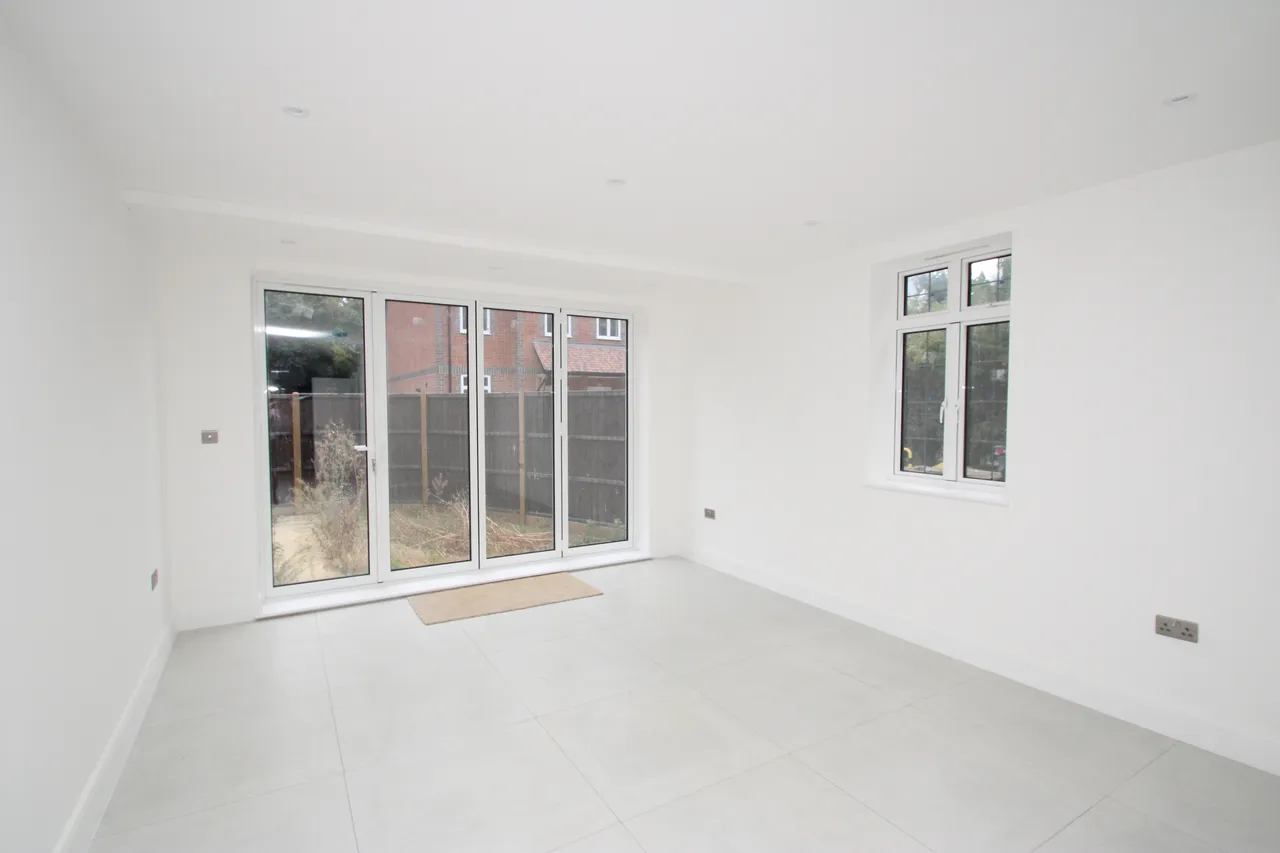 Kingswood Way, Selsdon, CR2, photo 2
