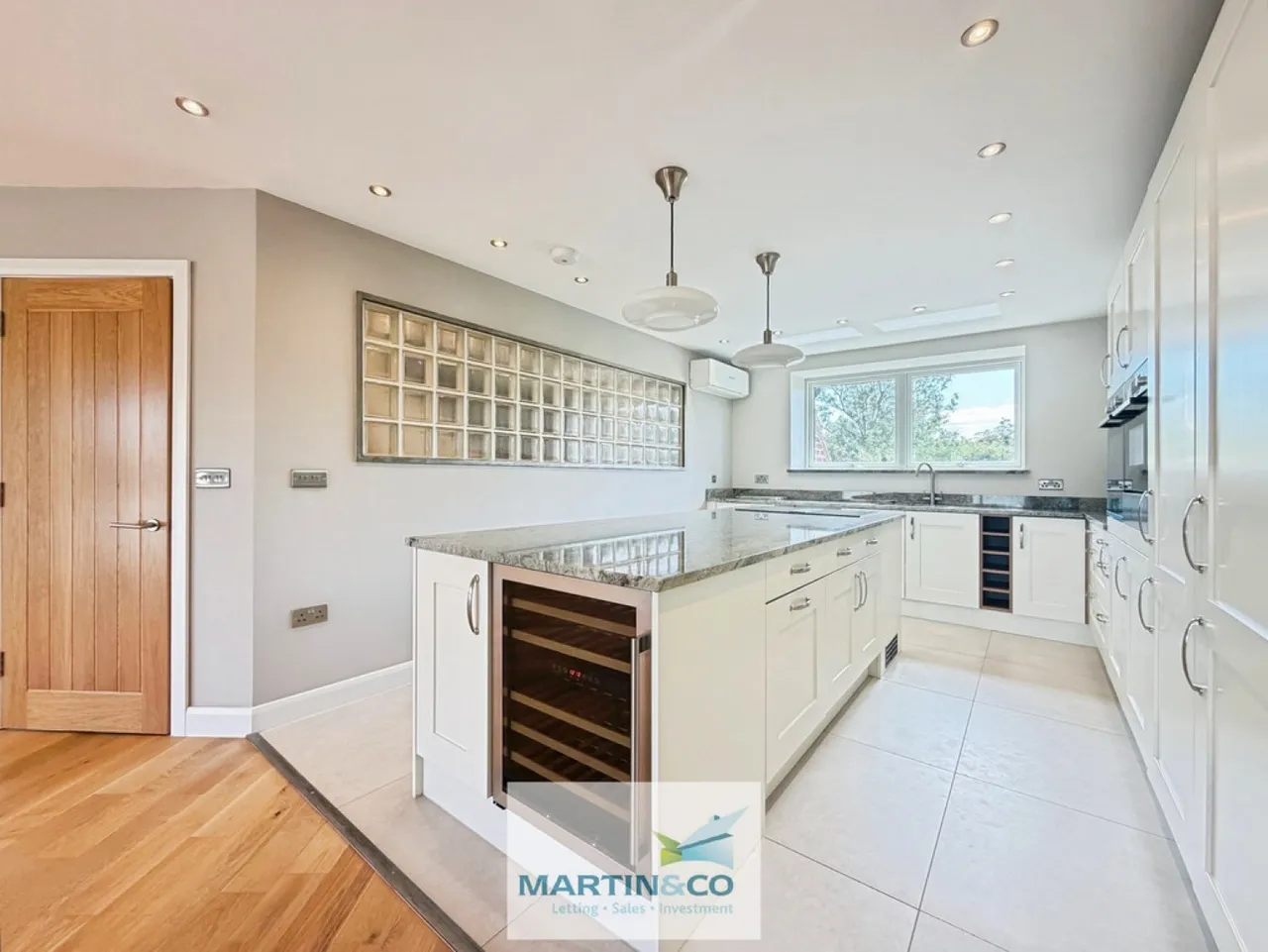 Bevercotes Lane, NG22, photo 3