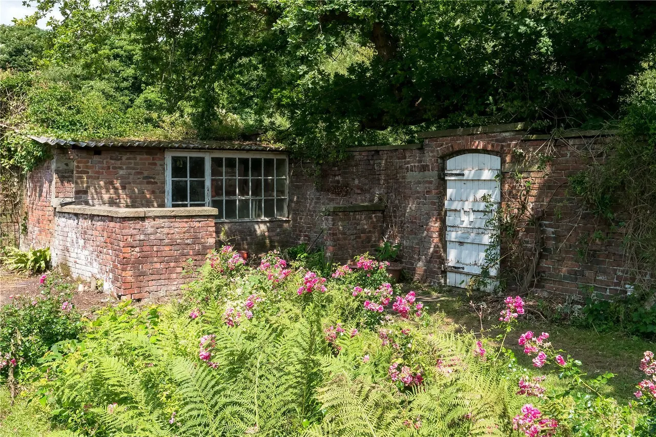 Mill Lane, Adlington, SK10, photo 6