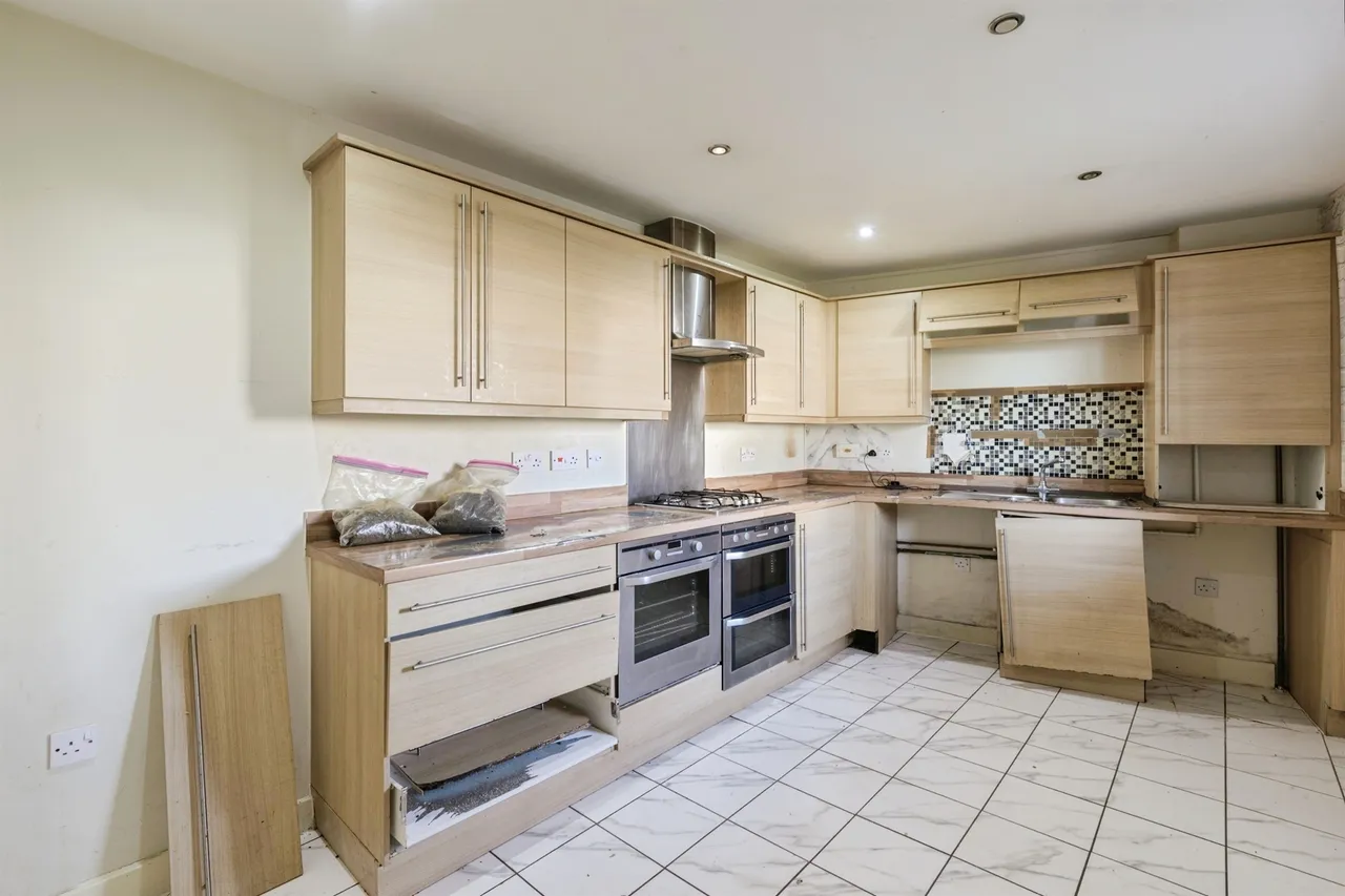 Endeavour Court, Plymouth, photo 5
