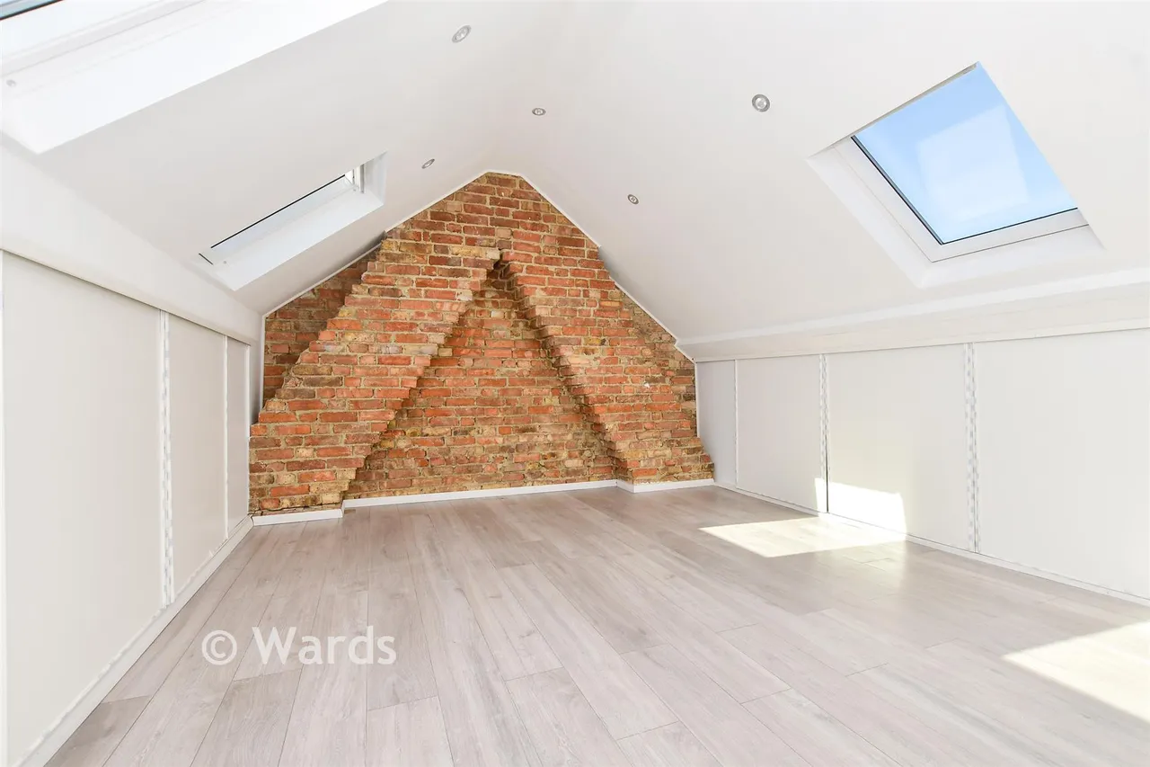 Phillip Road, Folkestone, CT19, photo 19