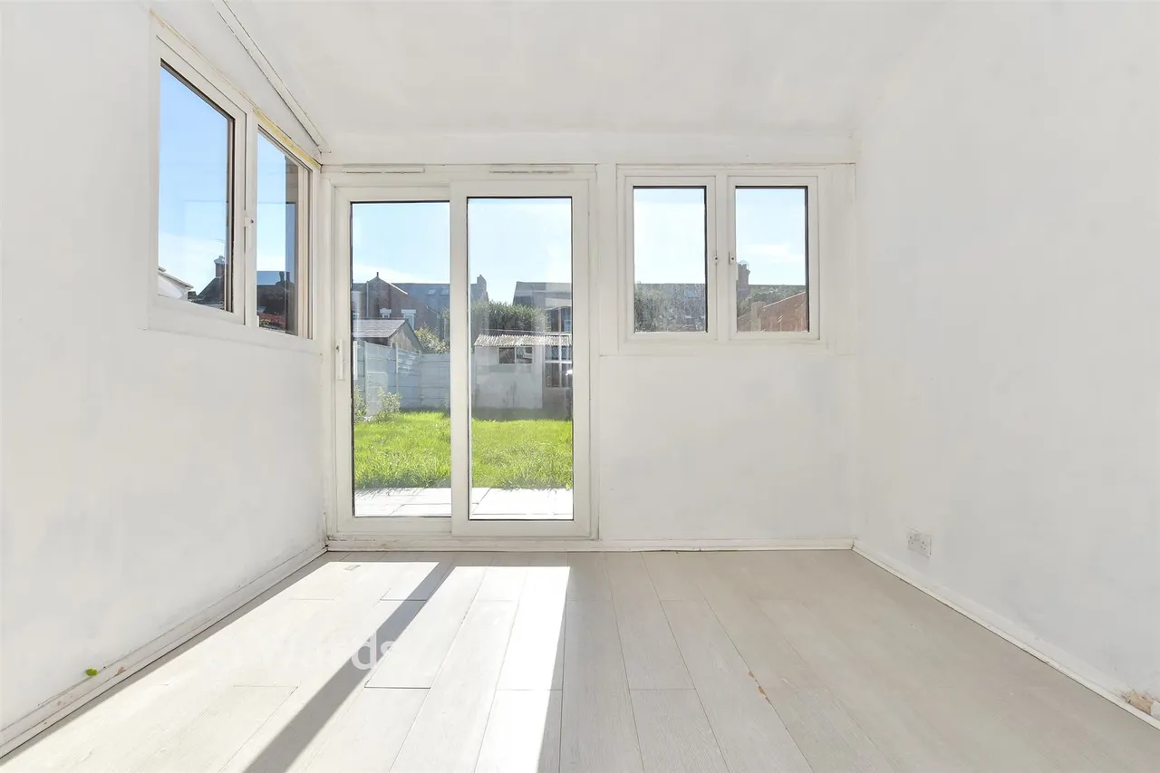 Phillip Road, Folkestone, CT19, photo 11