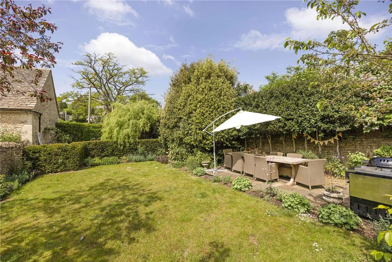Arlington, Bibury, Cirencester, Gloucestershire, GL7 5NG, photo 12