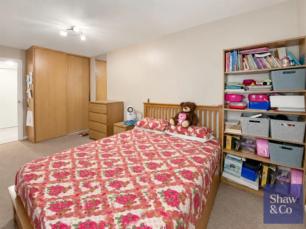 Prince Regent Road, Hounslow, photo 4