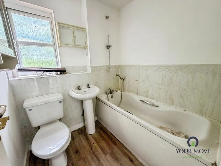 Lowry Close, Erith, DA8, photo 11