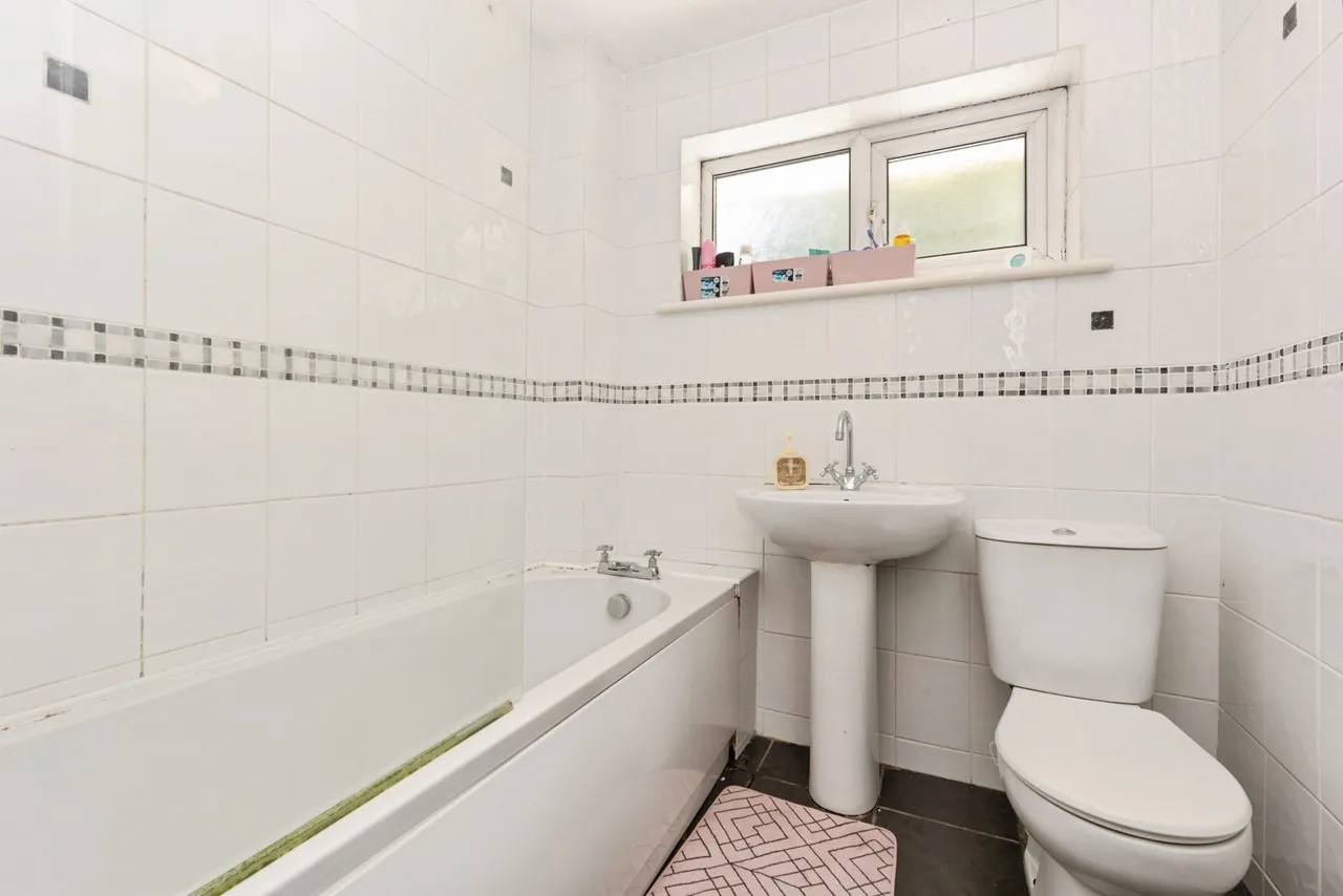 Little Brook Road, Sale, M33, photo 16