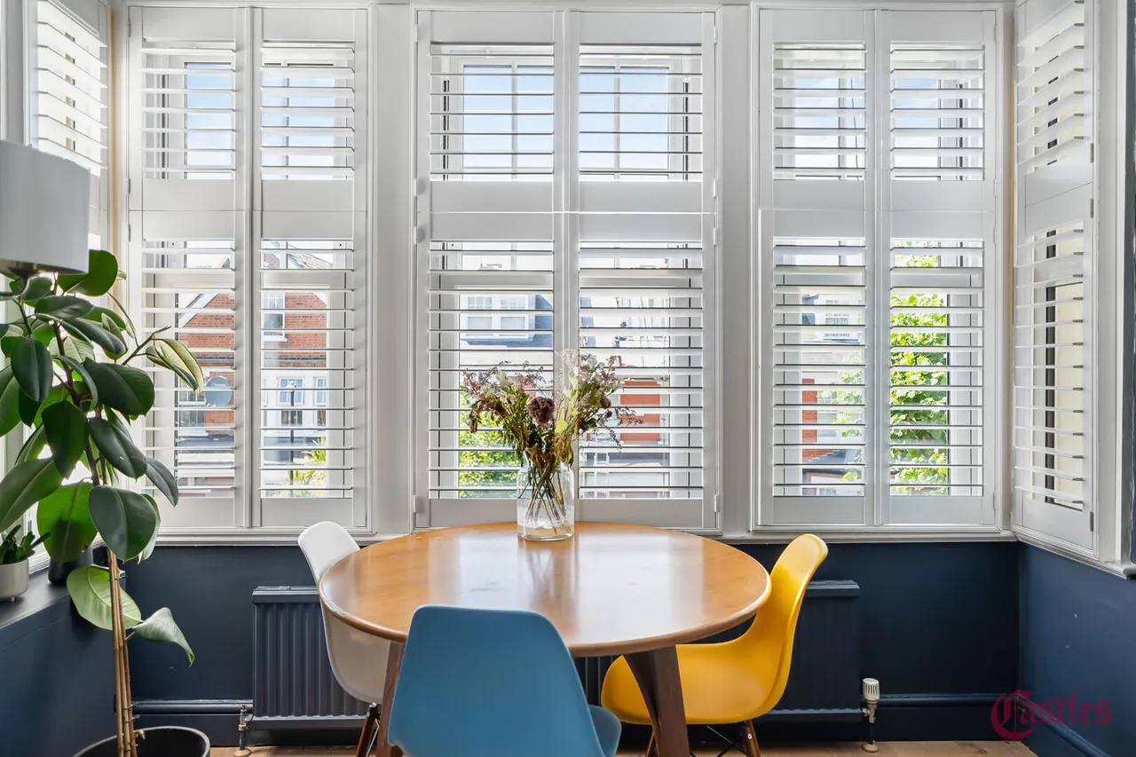 Ridge Road, N8, photo 11