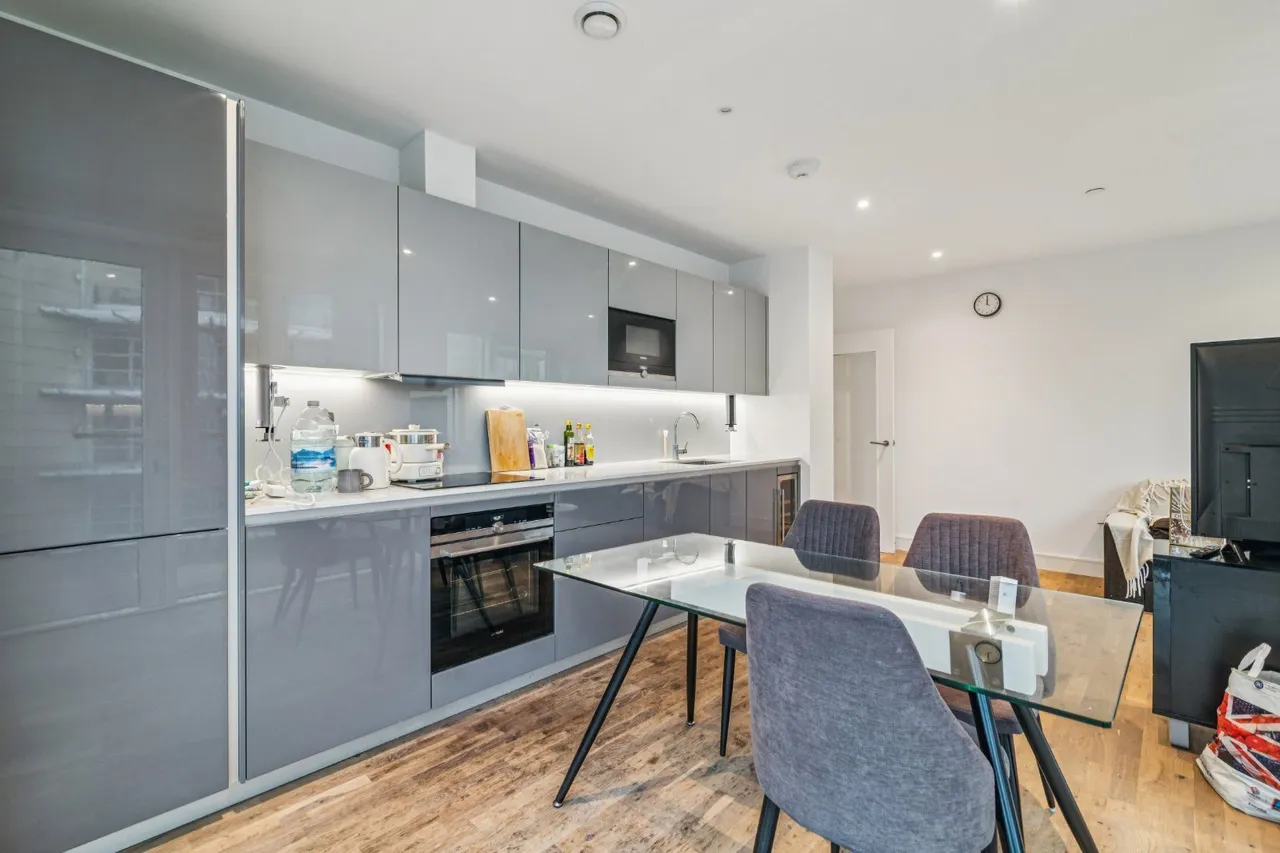 Juniper Drive, London, SW18, photo 3