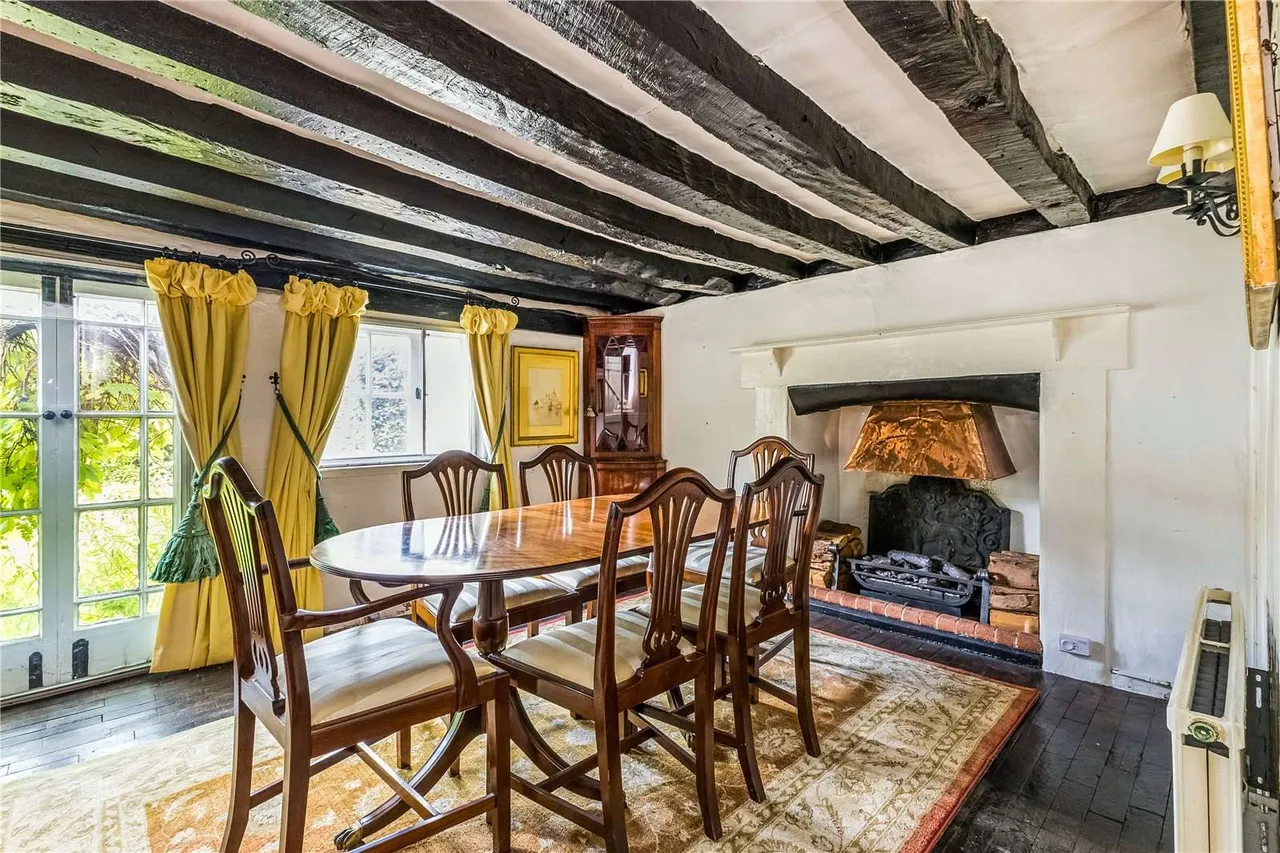 Marlow Road, Bourne End, Buckinghamshire, SL8 5PL, photo 4