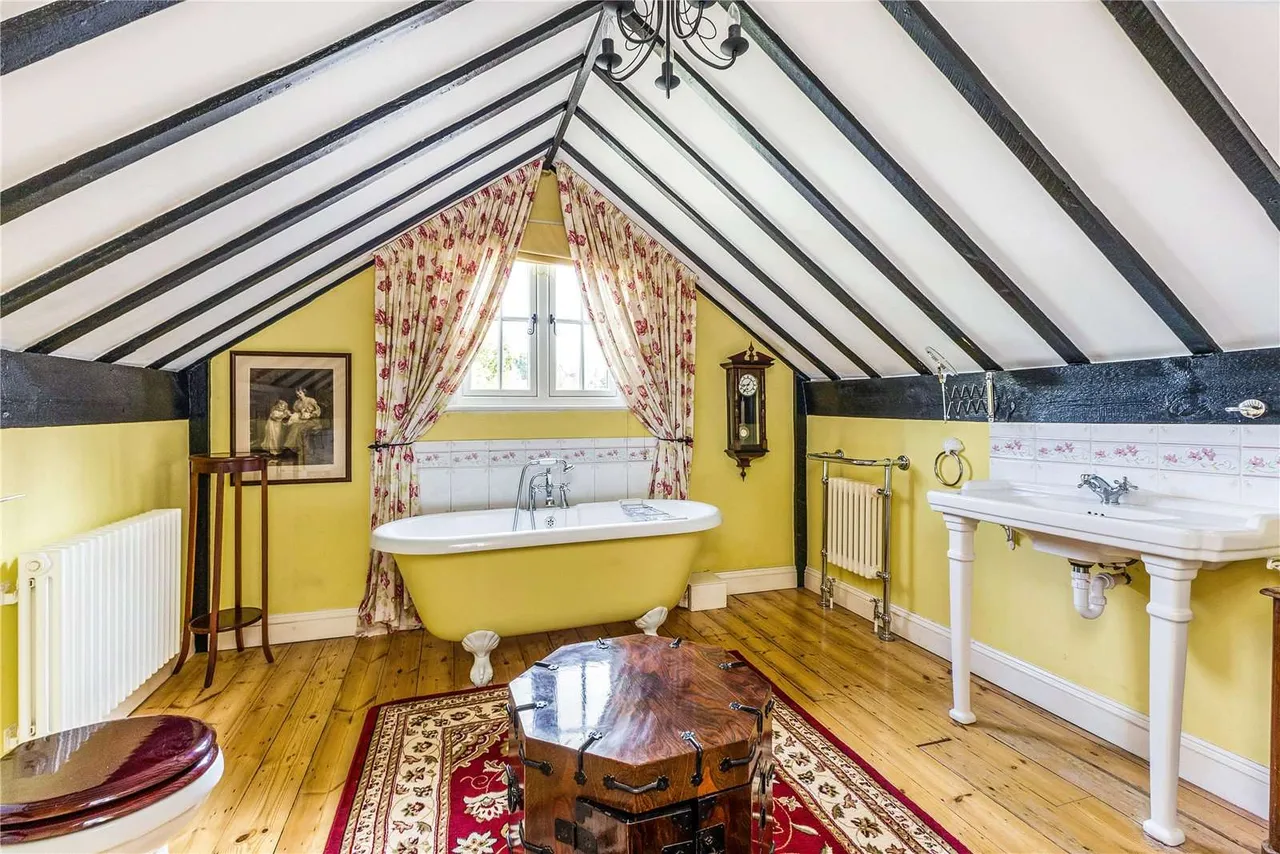 Marlow Road, Bourne End, Buckinghamshire, SL8 5PL, photo 10