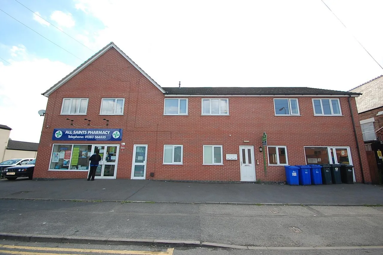 1 bed flat to rent, All Saints Road, Burton upon Trent, DE14