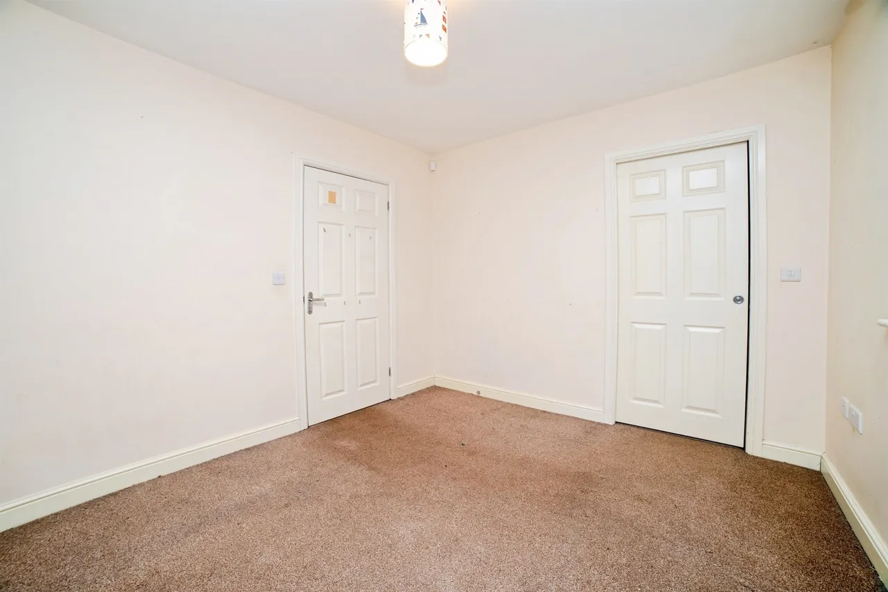 Grange Avenue, Mansfield, NG18, photo 12