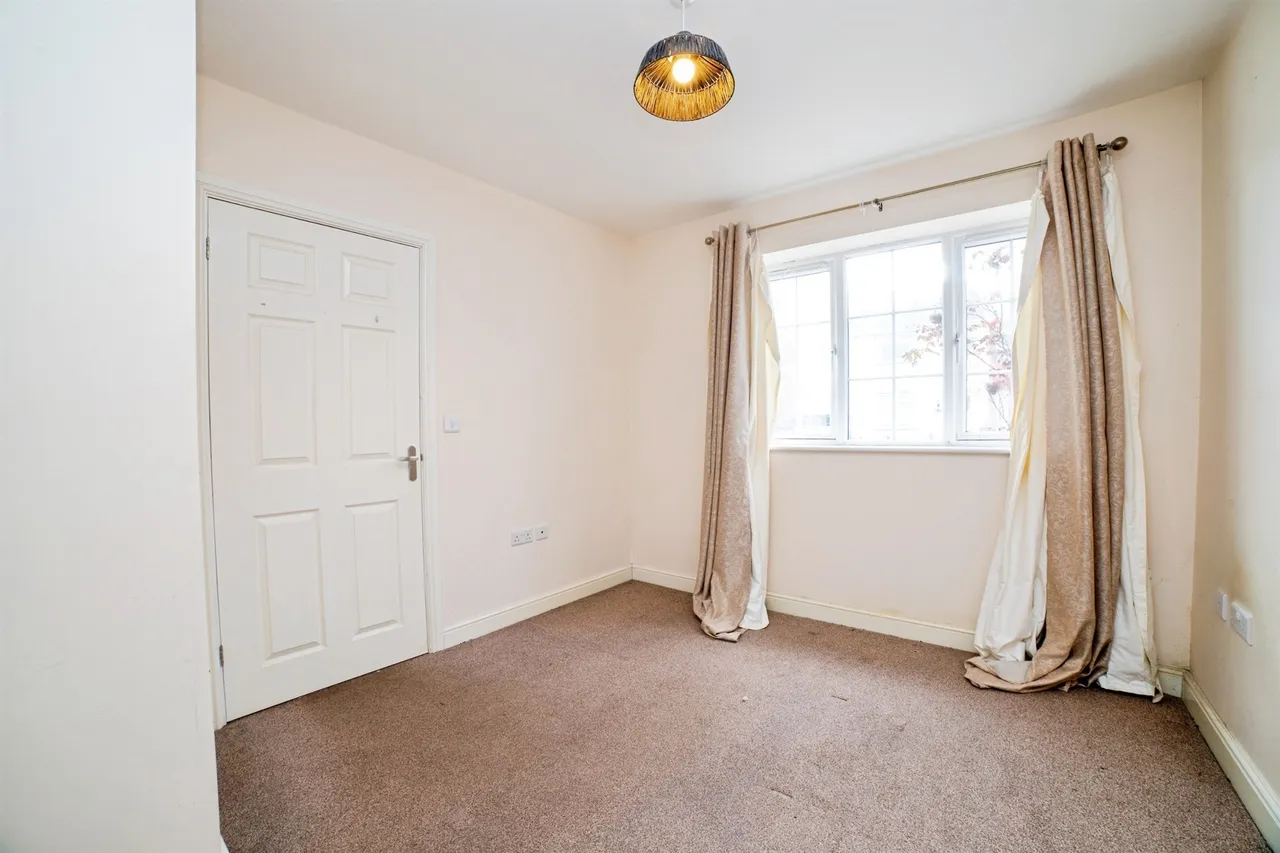 Grange Avenue, Mansfield, NG18, photo 8