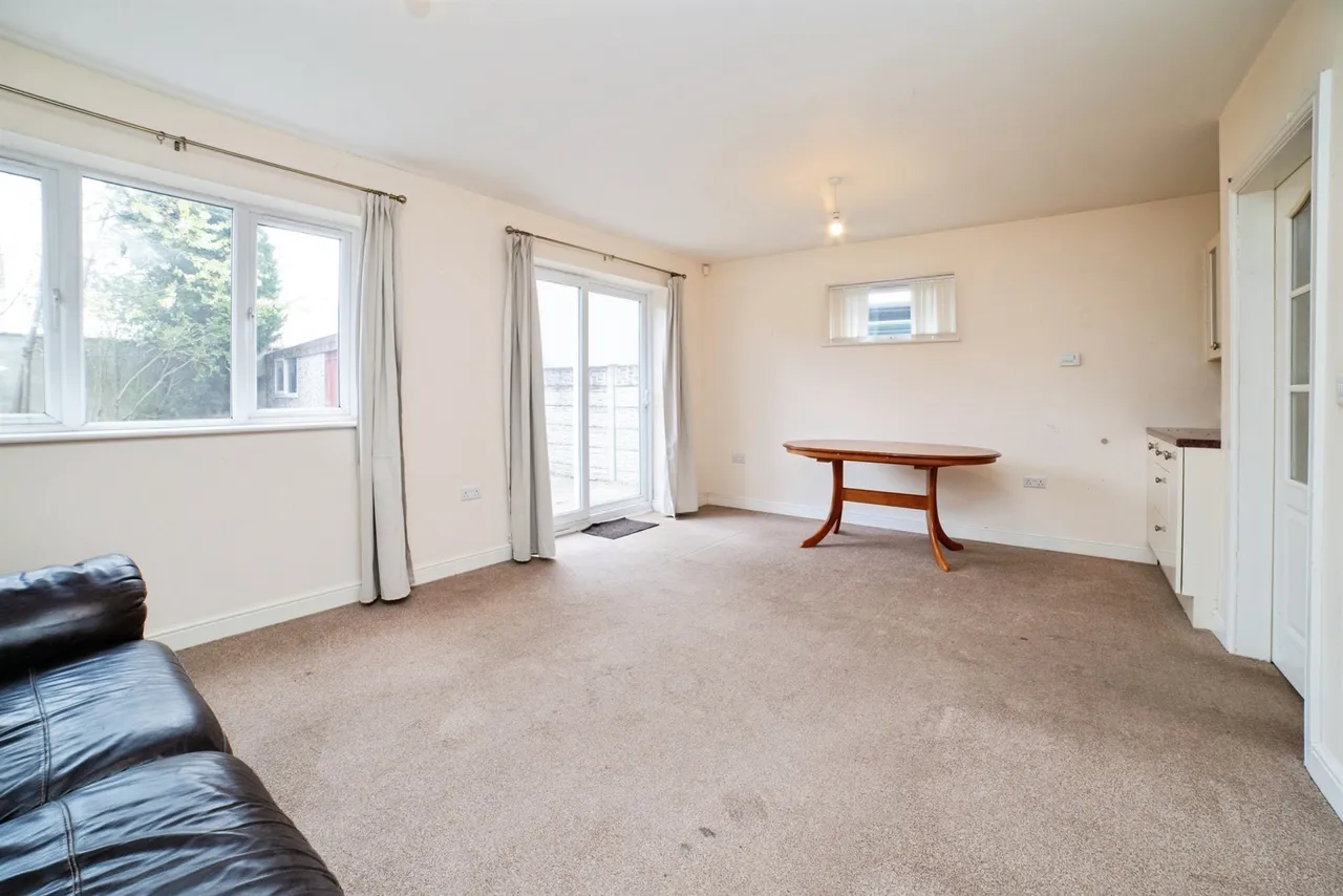 Grange Avenue, Mansfield, NG18, photo 7