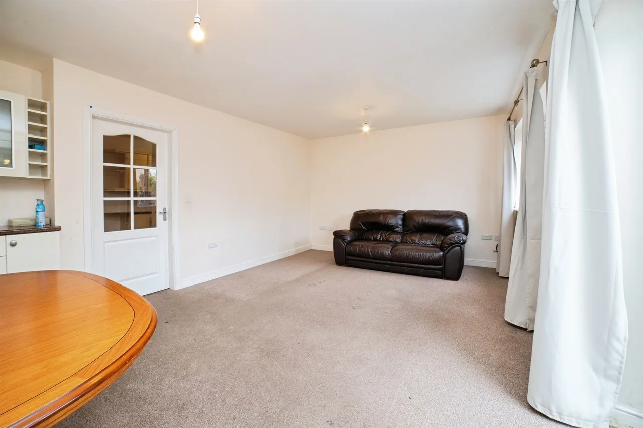 Grange Avenue, Mansfield, NG18, photo 6