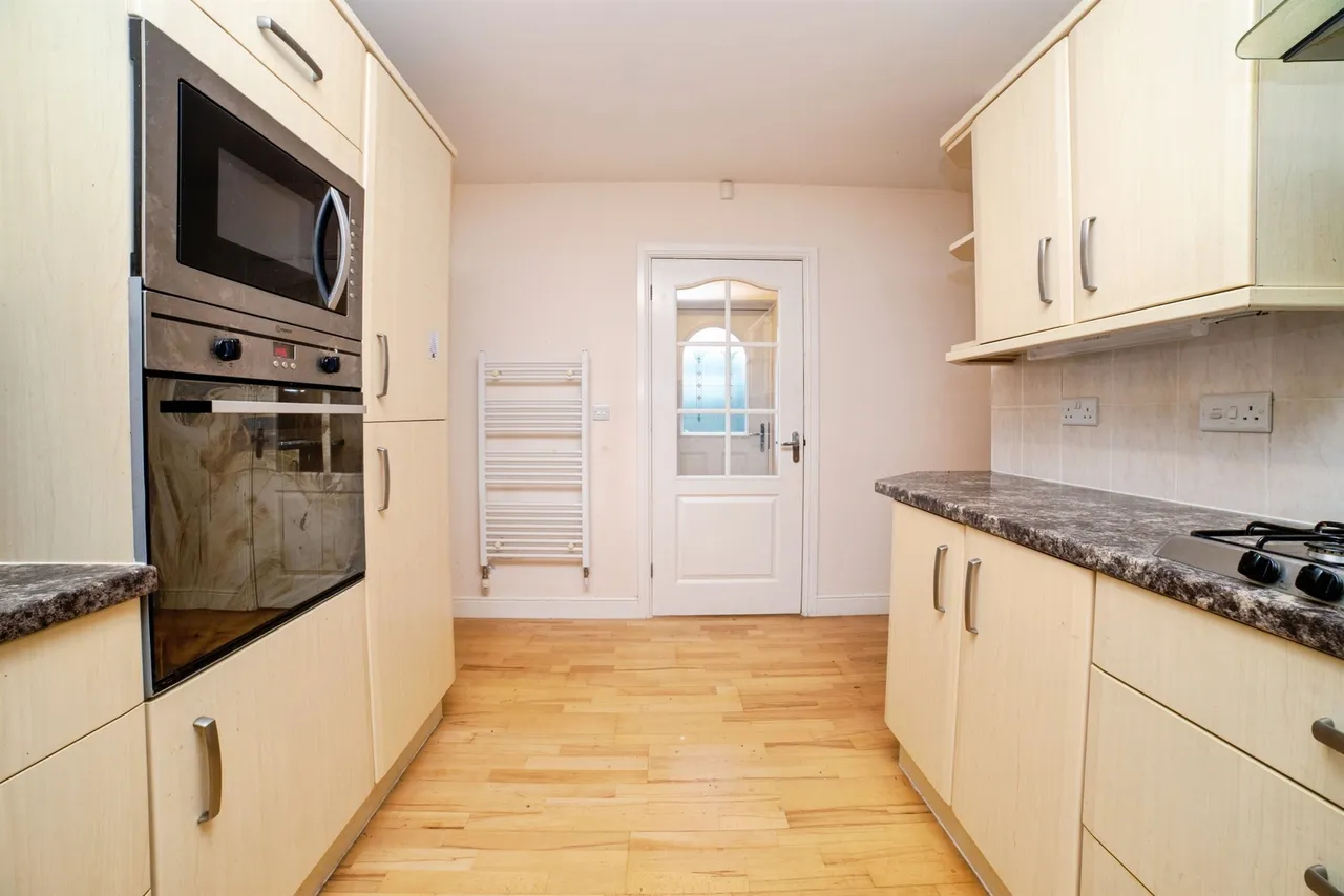 Grange Avenue, Mansfield, NG18, photo 3