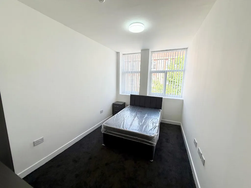 Stafford Street, Hanley, ST1, photo 4