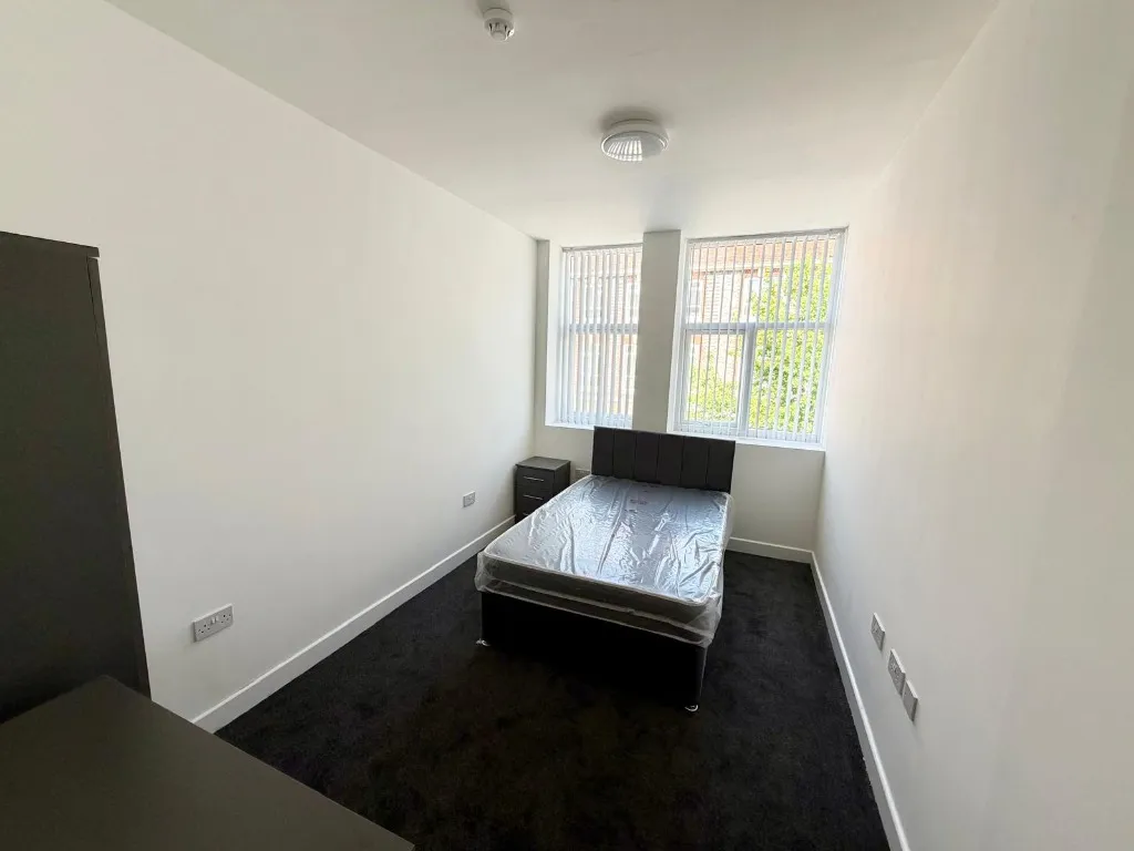 Stafford Street, Hanley, ST1, photo 5
