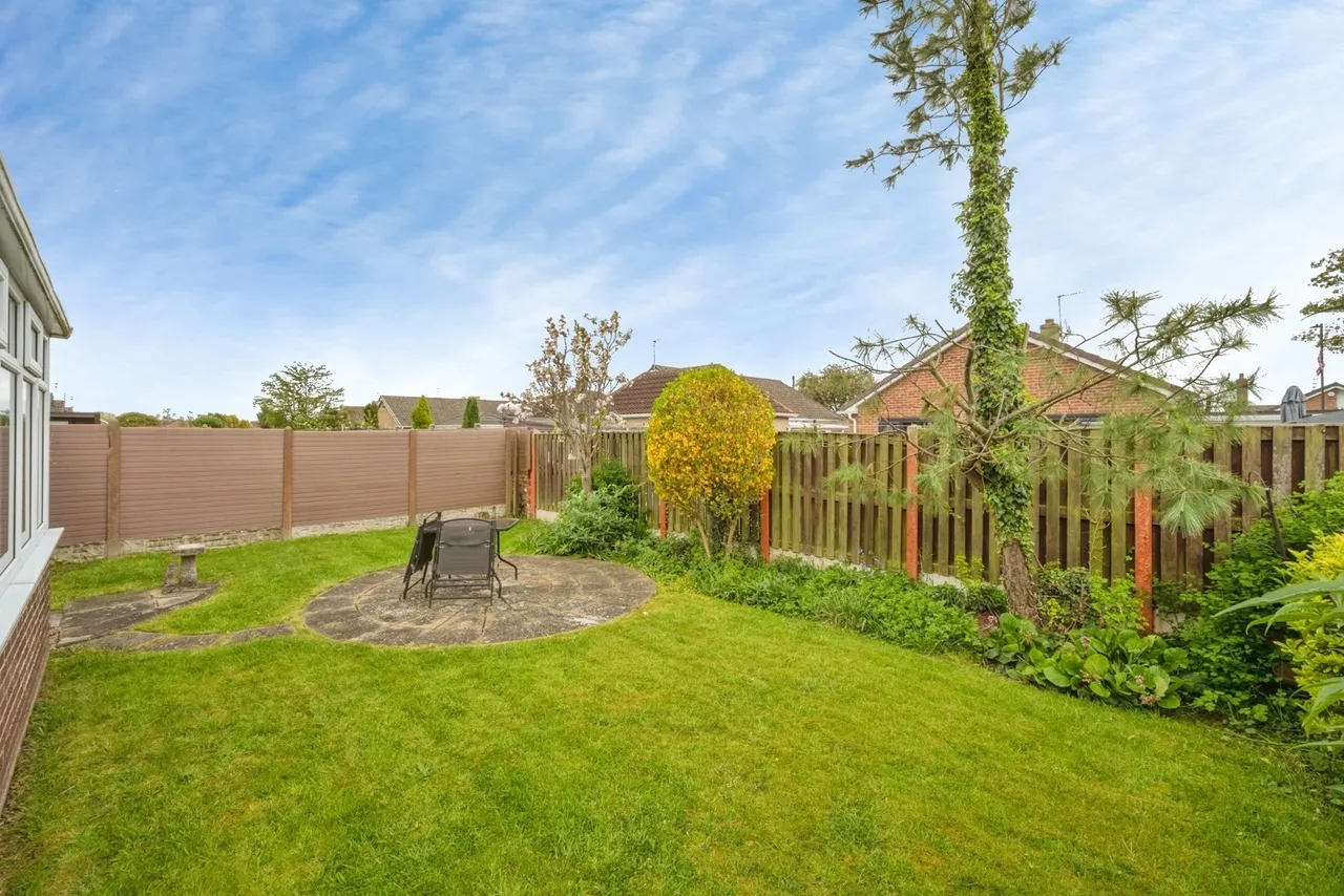 Harmby Close, Skellow, Doncaster, South Yorkshire, DN6, photo 14